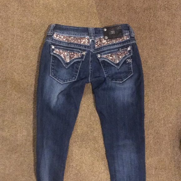 Jeans - Picture 3 of 3